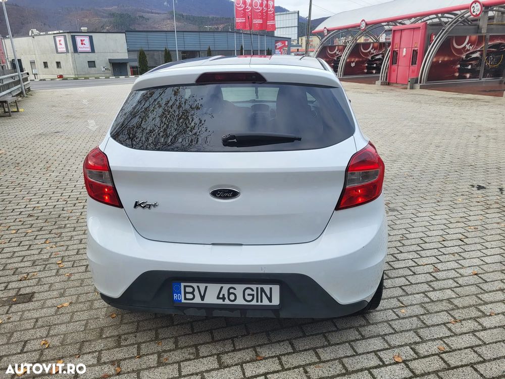 Ford Ka+ 1.2 TI-VCT ESSENTIAL - 4