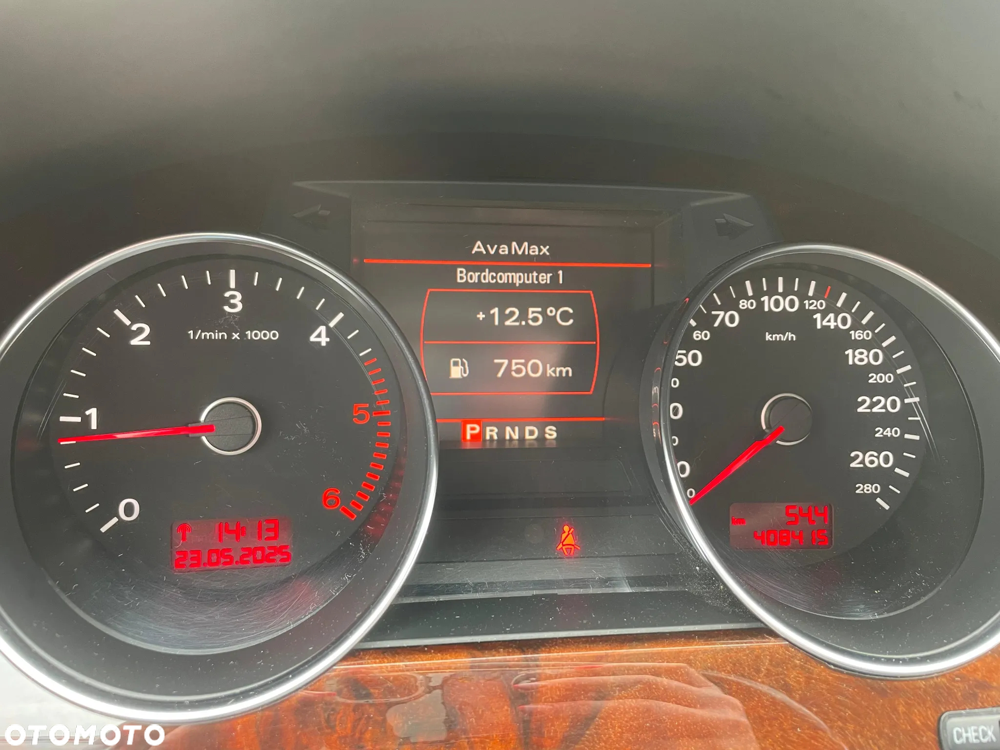 Audi A8 3.0 TDI L Quattro - 26