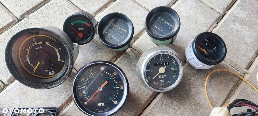 Zestaw zegarów  instalacja przełączniki do łodzi motorowej Glastron V174 - 2