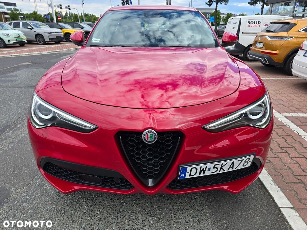Alfa Romeo Stelvio 2.0 Turbo Sprint Q4 - 3