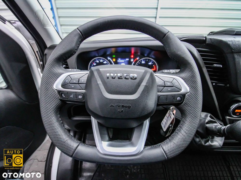 Iveco DAILY 35S18 FURGON LONG - 18