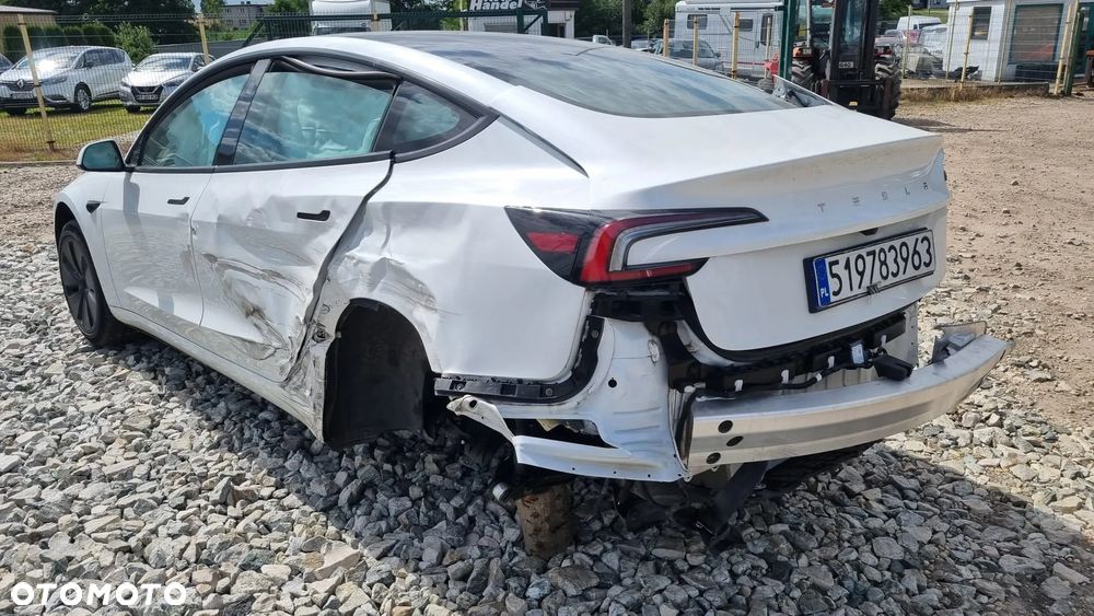 Tesla Model 3 Standard Hinterradantrieb - 20