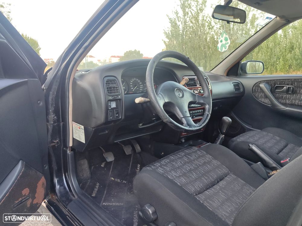 Nissan Primera Sedan 2.0-16 GT - 18