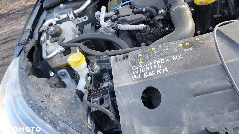 Renault Megane ENERGY dCi 110 EDC INTENS - 13