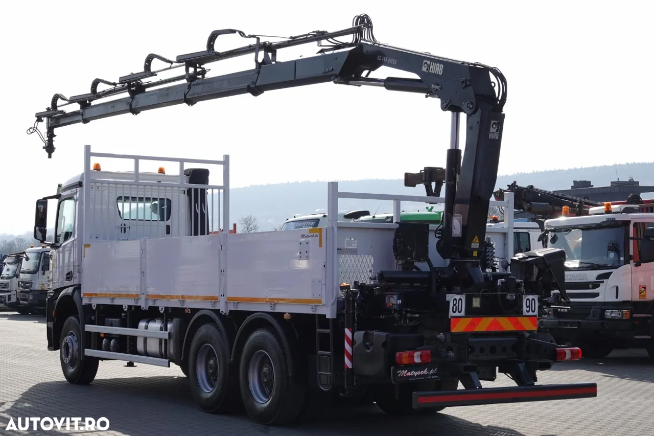 Mercedes-Benz AROCS 2643 / 6x4 / BOX- 6,8 m / + HDS HIAB 144 inaltime: 13 m / EURO 6 / RADIO CONTROL / ROTATOR - 3
