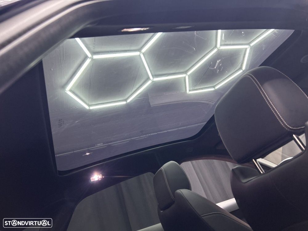 Jaguar E-Pace 1.5 P300e R-Dynamic HSE AWD Aut. - 19