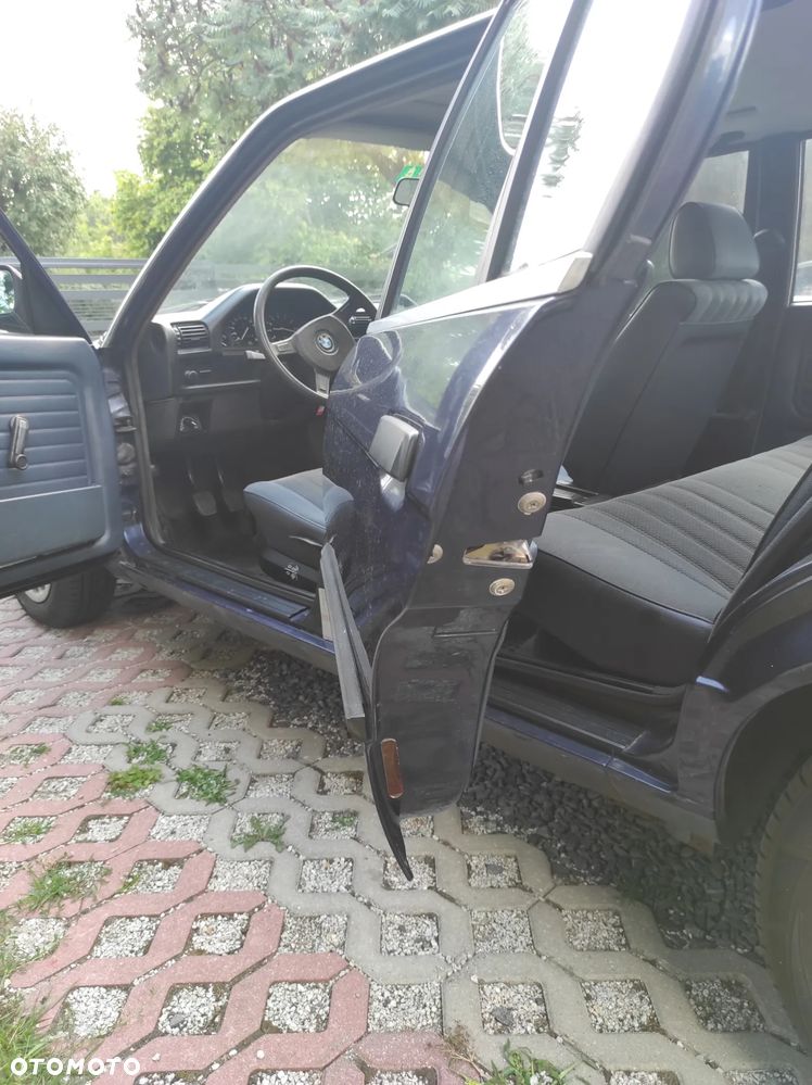 BMW Seria 3 - 27