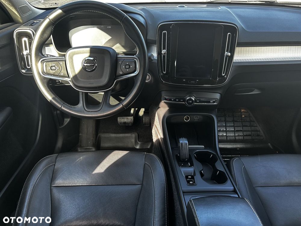 Volvo XC 40 - 15