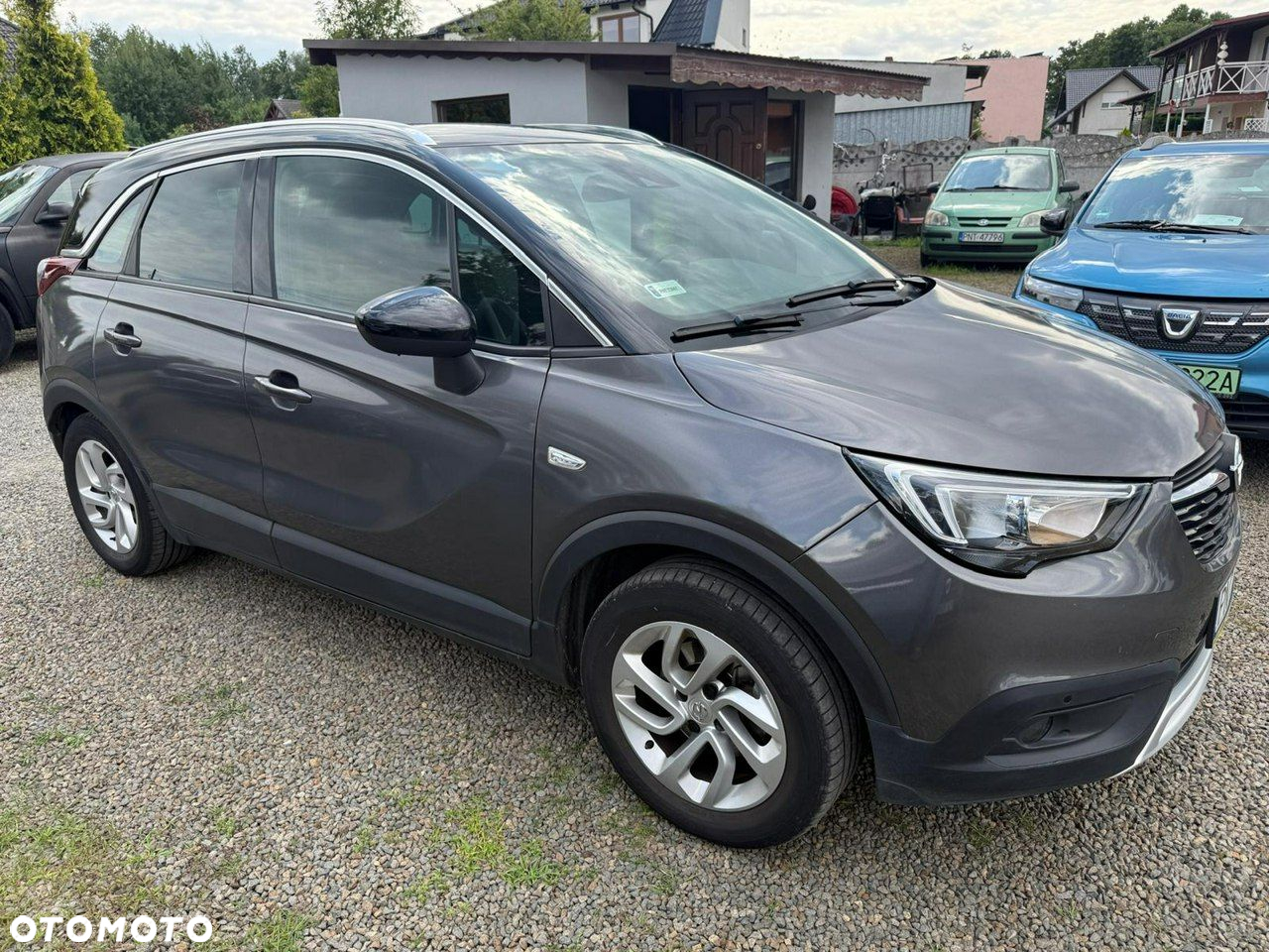 Opel Crossland X - 9