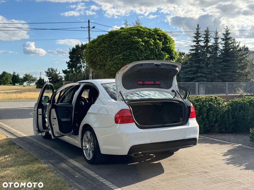 BMW Seria 3 320d M Sport EU6 - 15