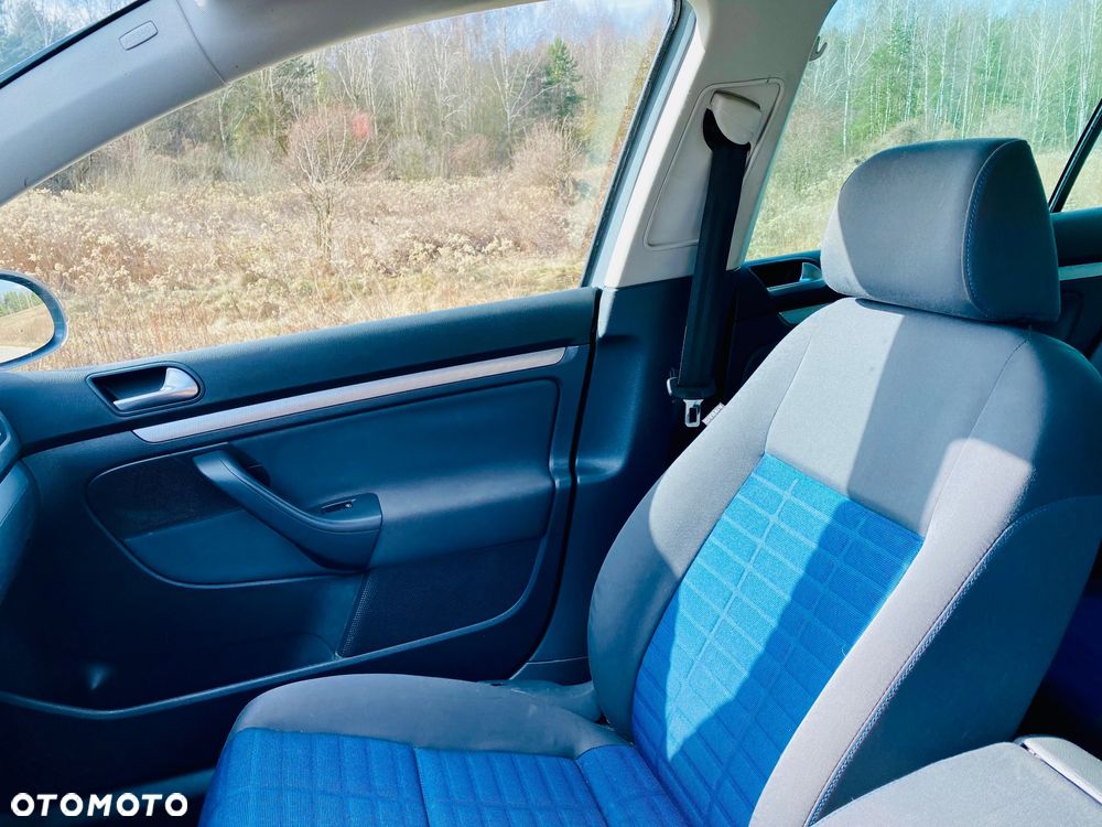 Volkswagen Golf 1.4 Tour Edition - 32