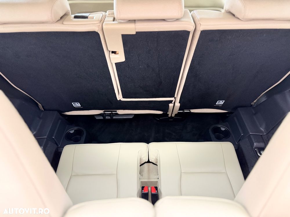 Land Rover Discovery Sport 2.0 l TD4 HSE Luxury Aut. - 22