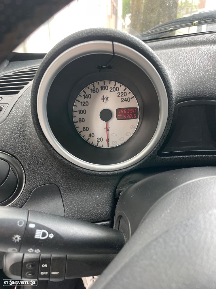 Alfa Romeo 156 - 11
