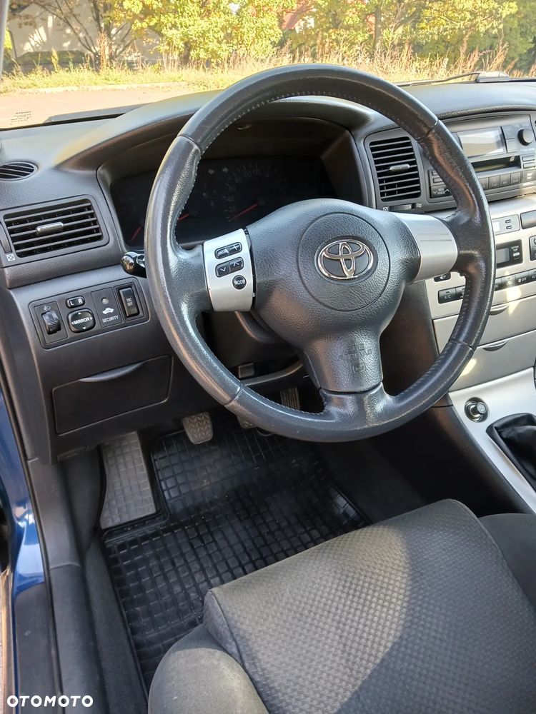 Toyota Corolla 1.4 VVT-i - 7