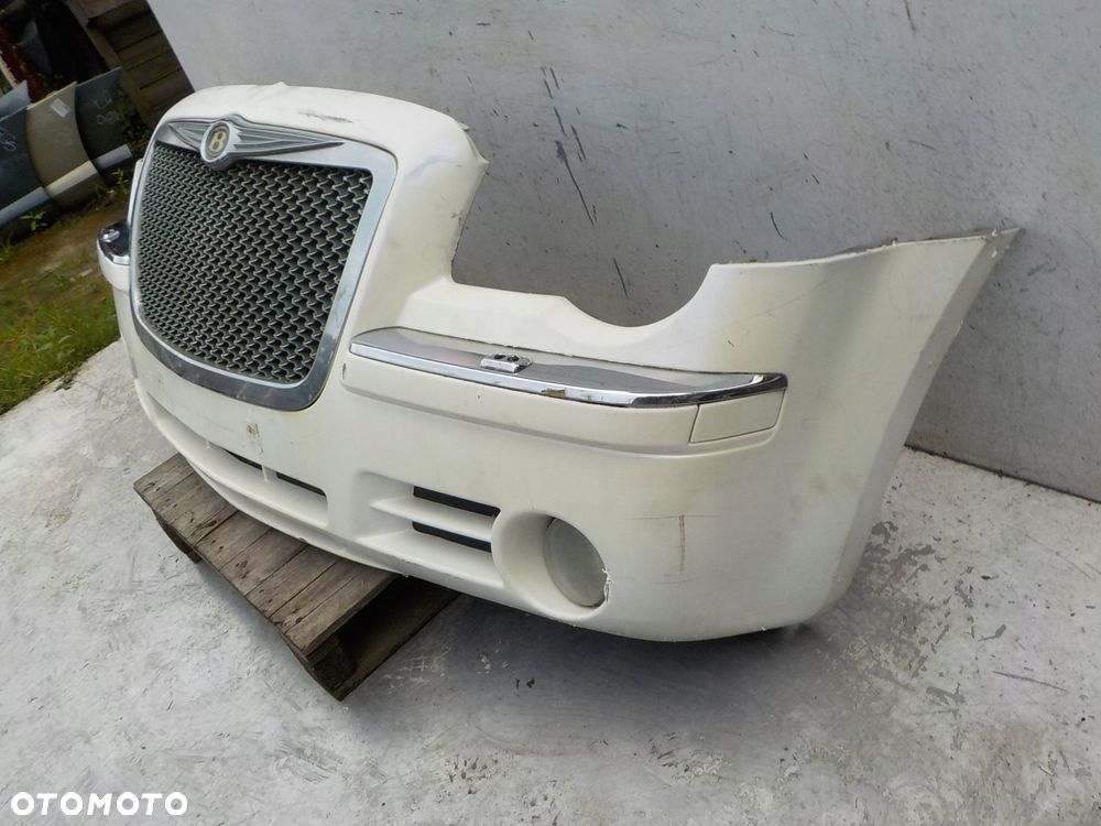 381 CHRYSLER 300 C ZDERZAK PRZÓD PRZEDNI - 6