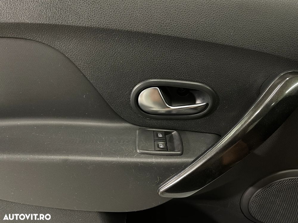 Dacia Logan 0.9 TCe Laureate - 15