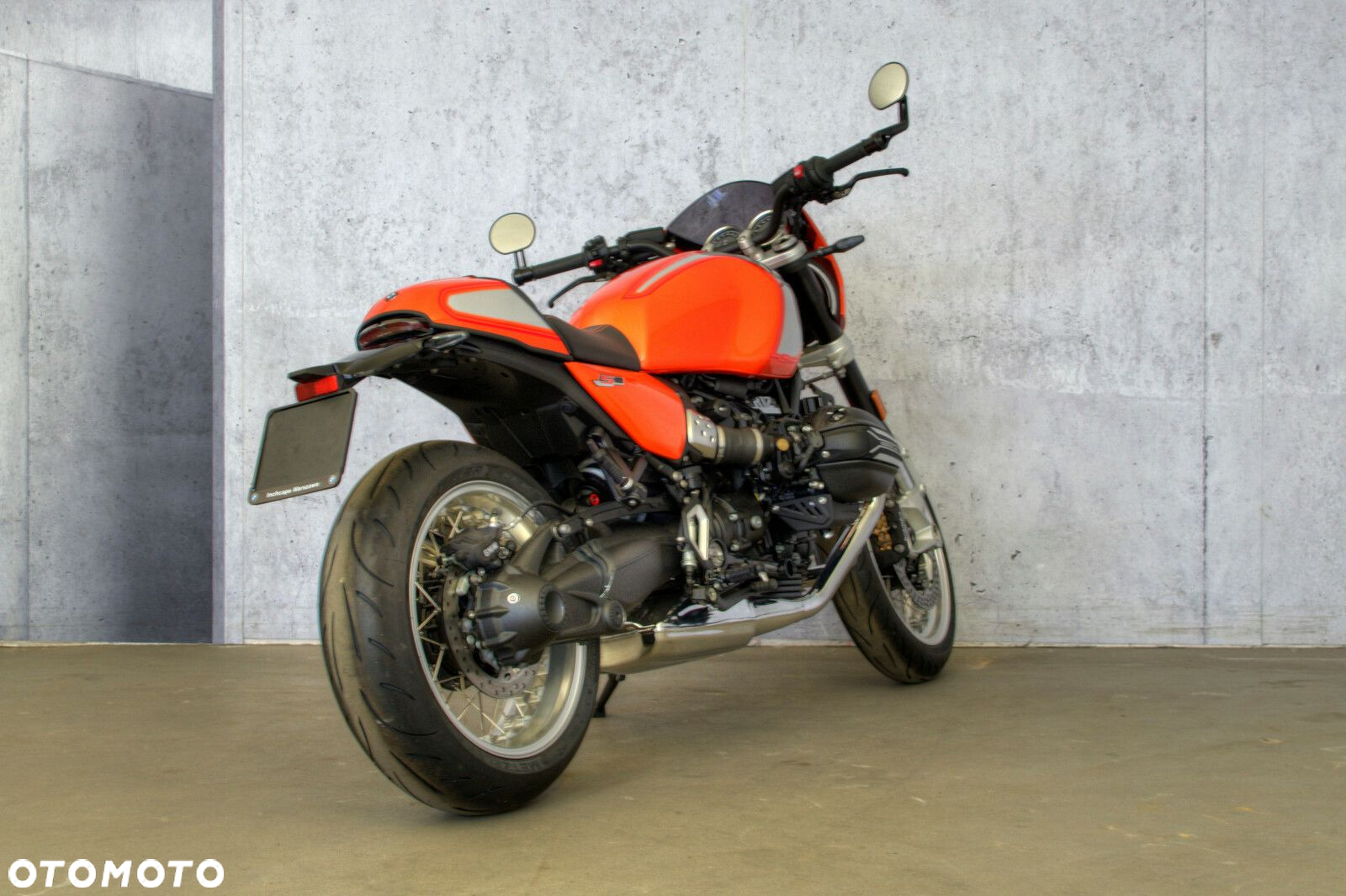 BMW R - 4