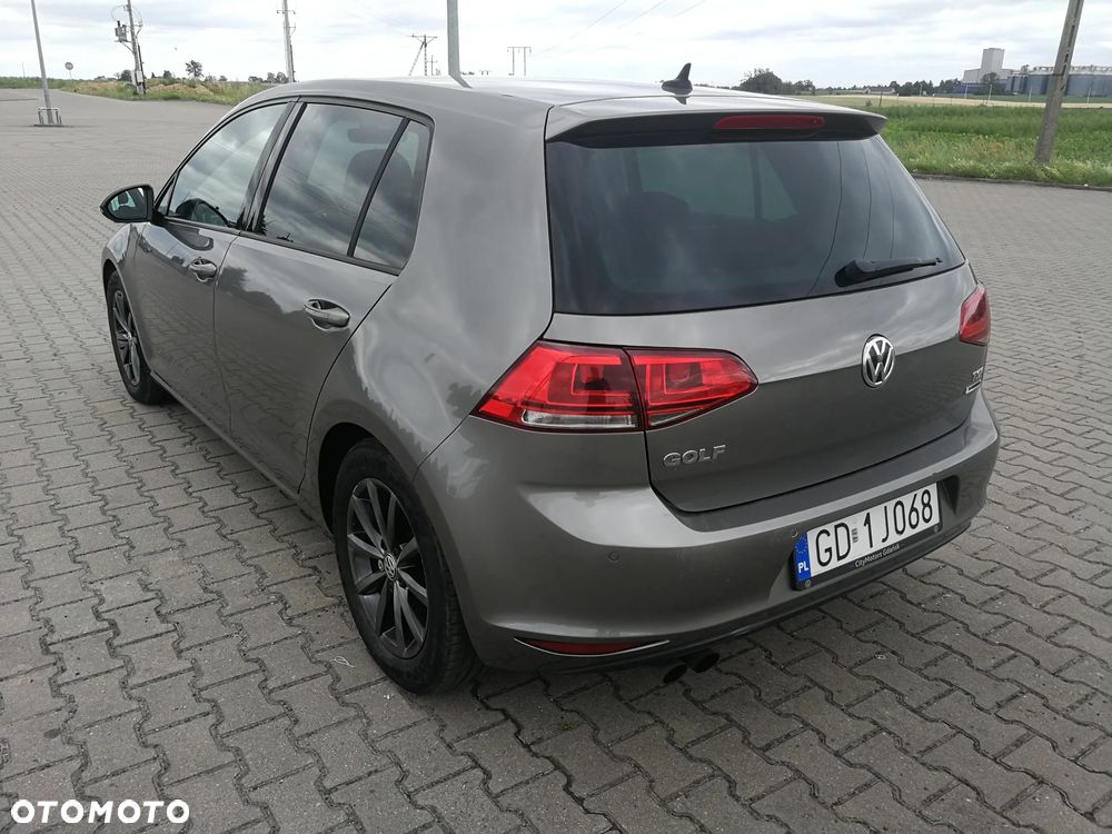 Volkswagen Golf 1.4 TSI BMT Highline DSG - 4