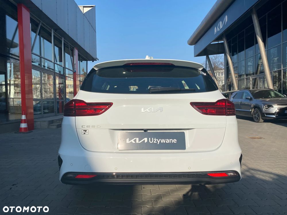 Kia Ceed 1.5 T-GDI M DCT - 6