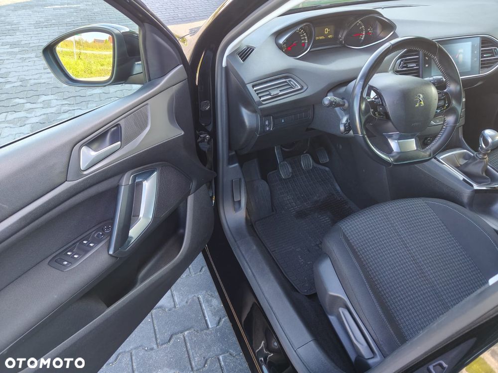 Peugeot 308 PureTech 110 Stop & Start Allure - 19