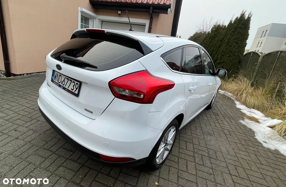 Ford Focus 1.0 EcoBoost Titanium ASS PowerShift - 5