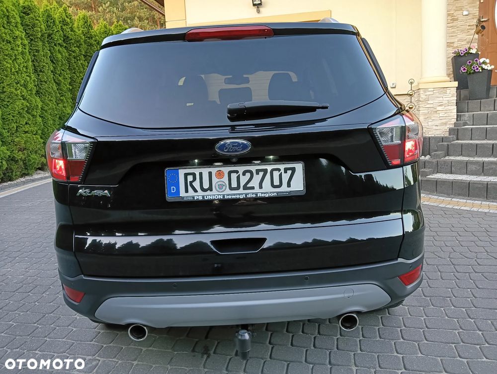 Ford Kuga - 12