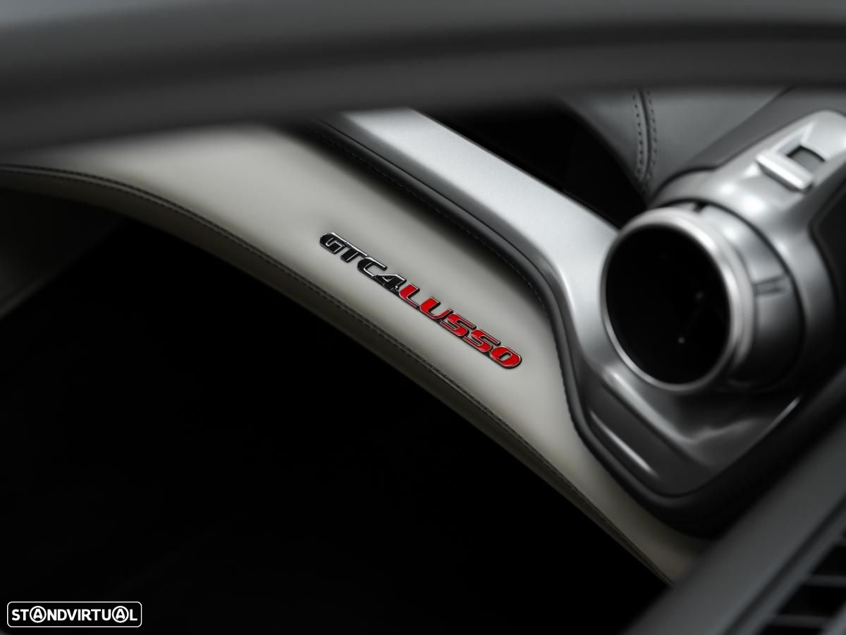 Ferrari GTC4 Lusso - 9