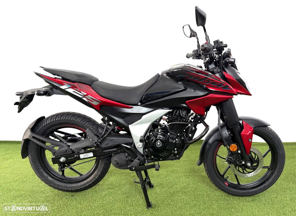Bajaj Pulsar N 125 - 8
