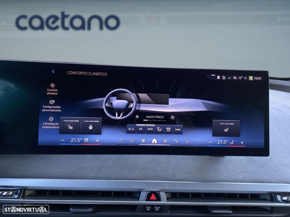 BMW iX xDrive 45 Pack Desportivo - 12