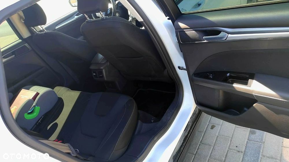 Ford Mondeo 2.0 TDCi ST-Line - 11