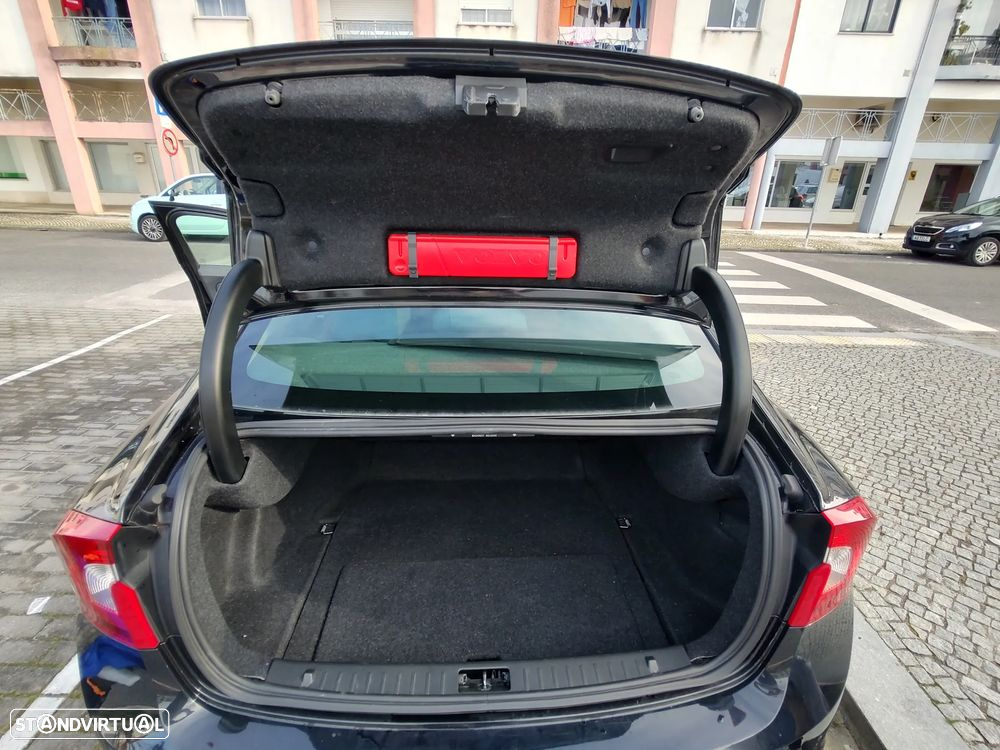 Volvo S60 2.0 D3 Momentum - 13