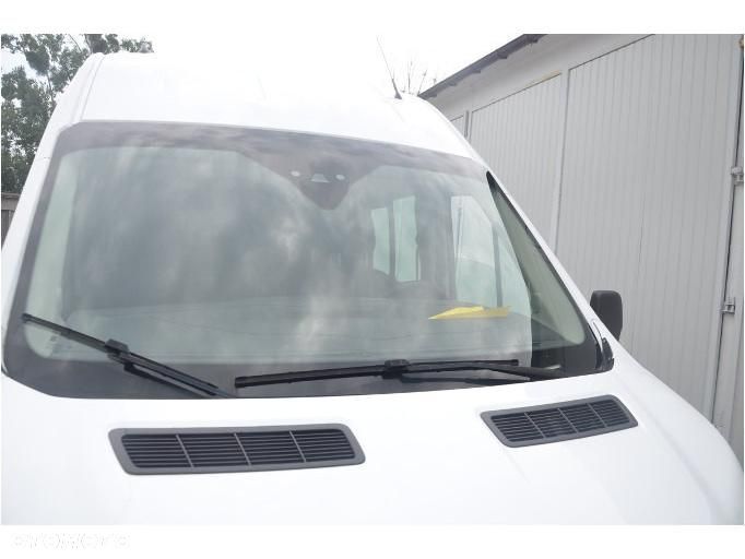 Ford Transit - 22