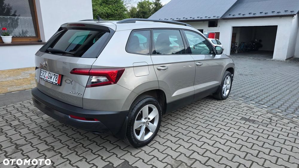 Skoda Karoq 1.5 TSI DSG Style - 9