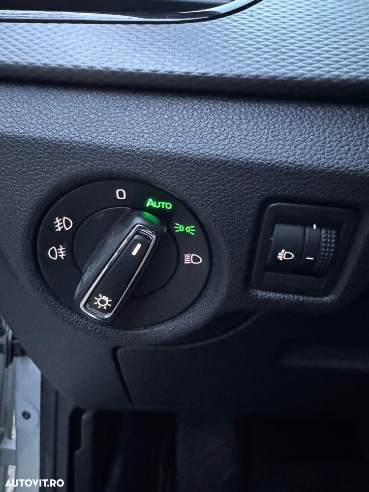 Skoda Scala 1.0 TSI DSG Ambition - 28