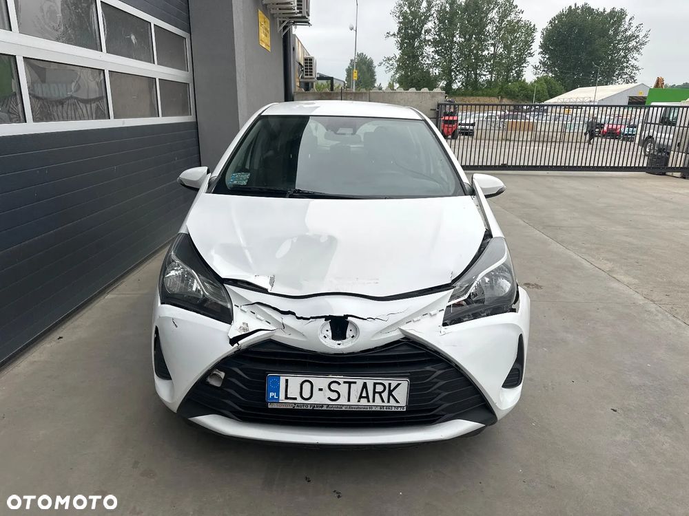 Toyota Yaris 1.5 Active - 9