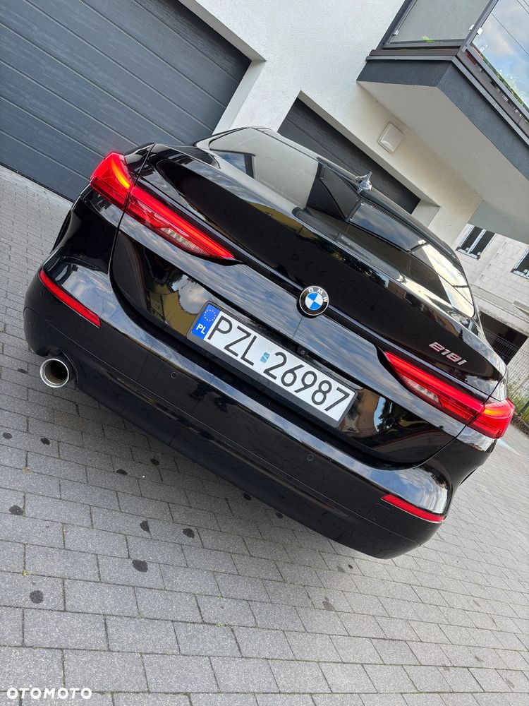 BMW Seria 2 218i - 5