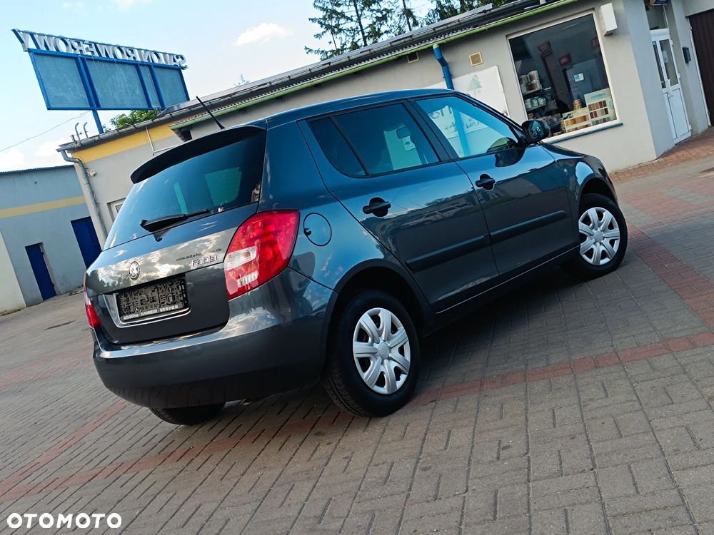 Skoda Fabia 1.2 HTP Ambition - 13