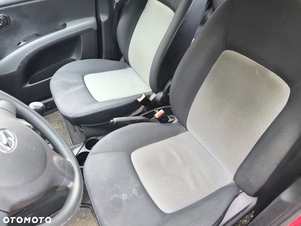 Hyundai i10 1.1 Classic - 7