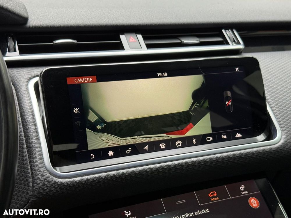 Land Rover Range Rover Velar 2.0 R-Dynamic HSE - 16