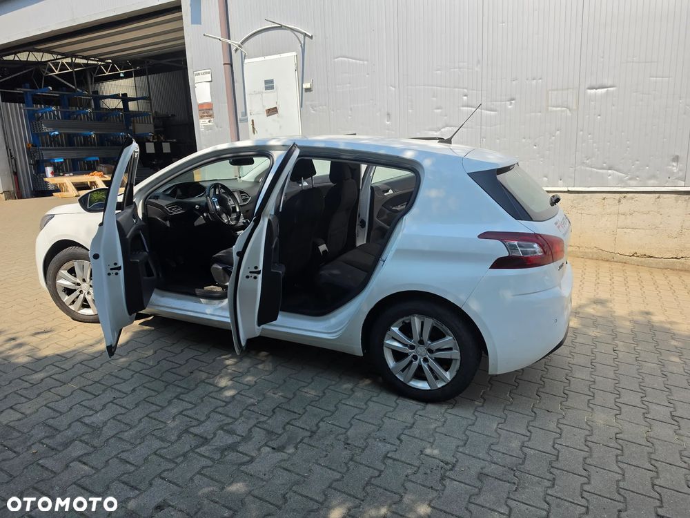 Peugeot 308 1.6 HDi Access - 3