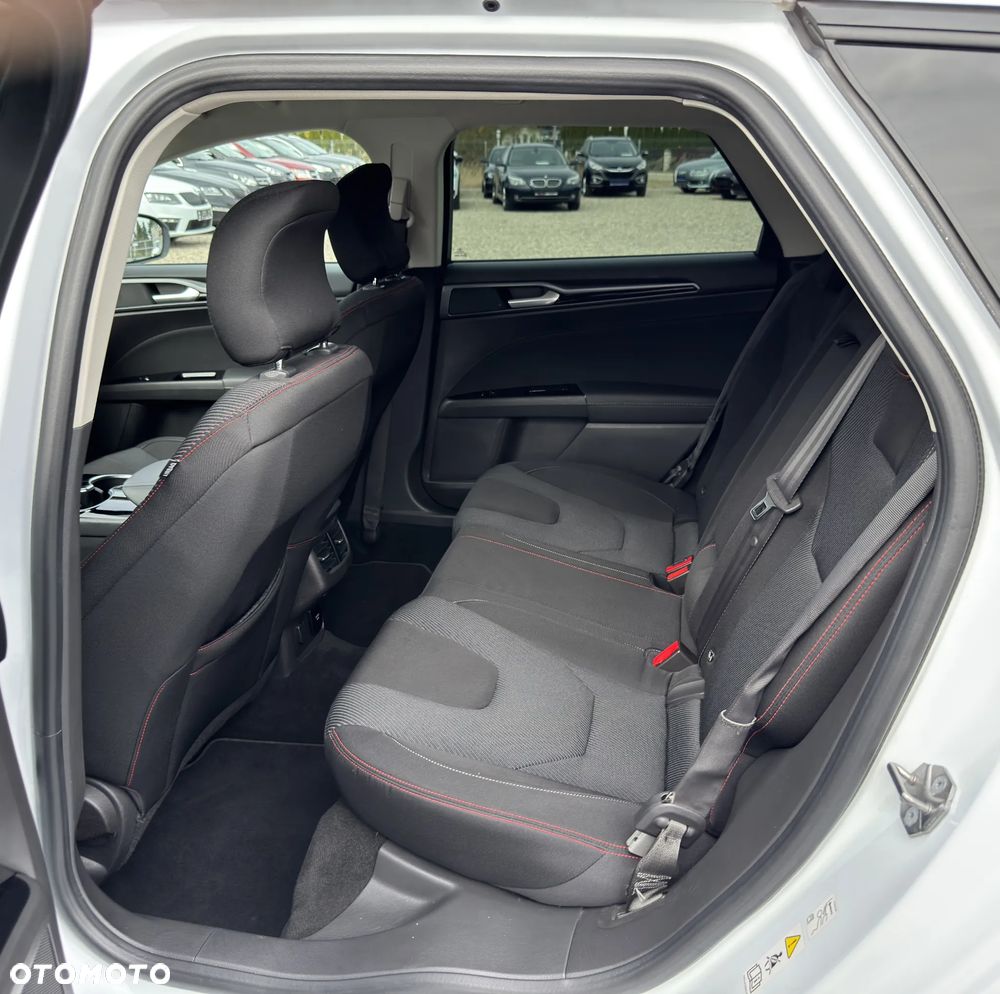 Ford Mondeo 2.0 TDCi ST-Line 4WD PowerShift - 29