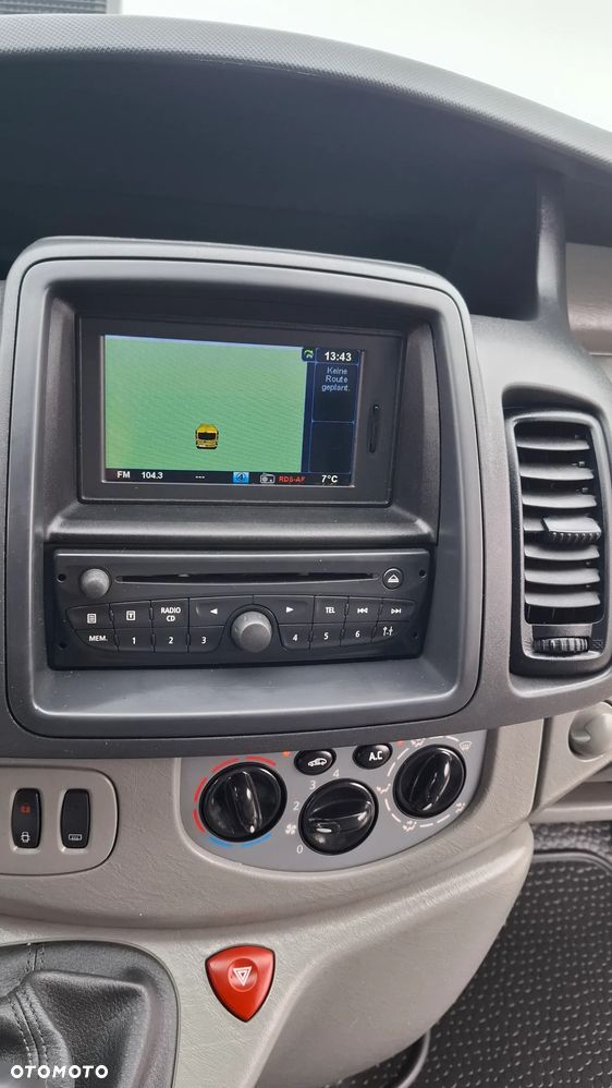 Renault Trafic - 31