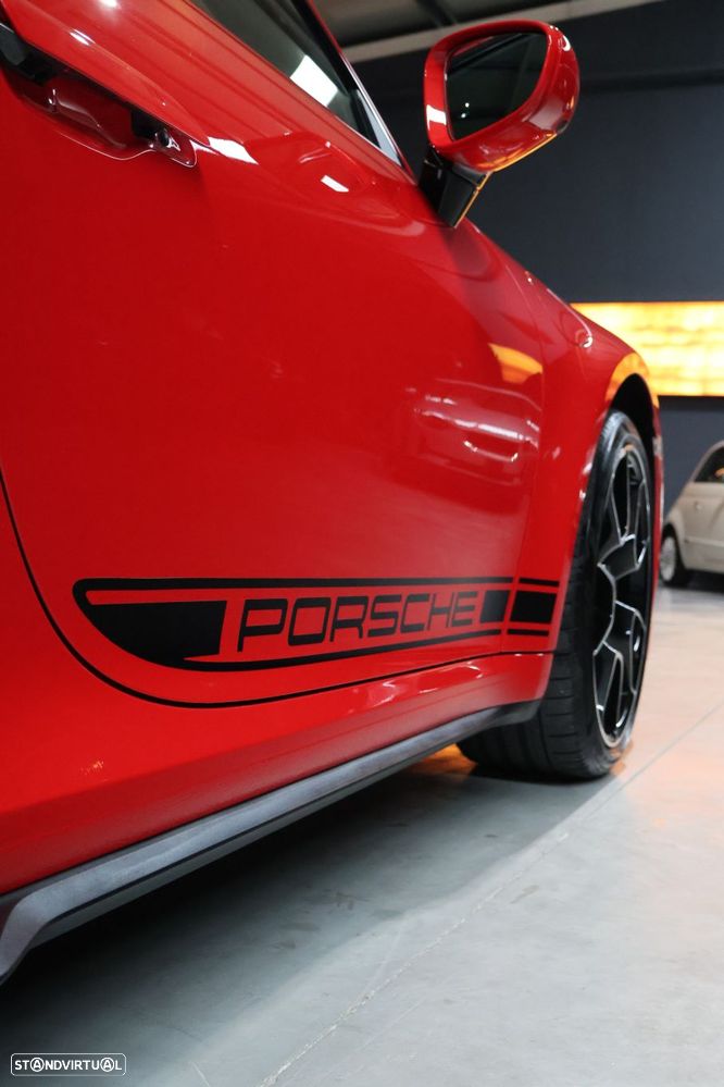 Porsche 911 (992) Turbo S PDK - 23