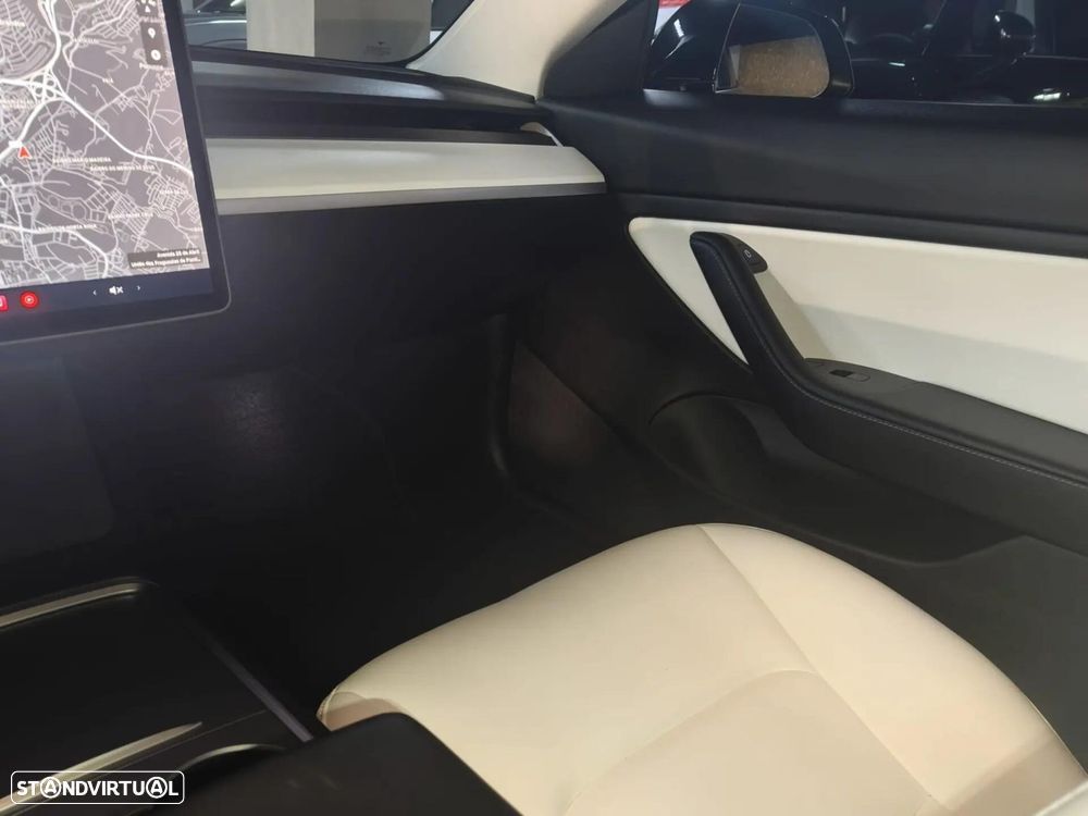 Tesla Model 3 Long Range AWD Dual Motor - 17