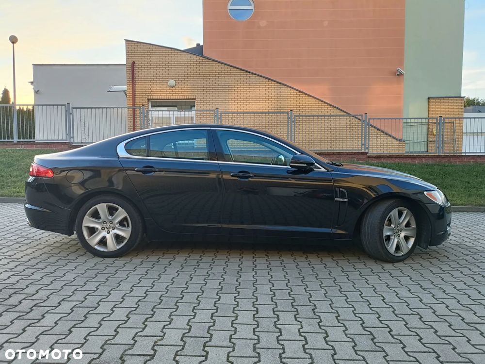 Jaguar XF 3.0 V6 Diesel Premium Luxury - 12