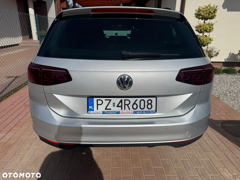 Volkswagen Passat 2.0 TDI SCR DSG Highline - 6