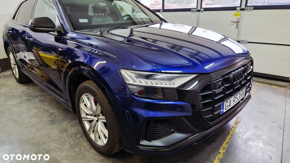 Audi Q8 - 1