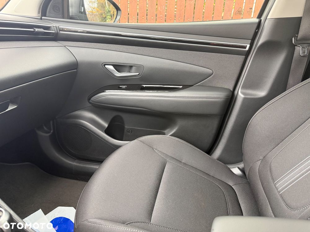 Hyundai Tucson 1.6 T-GDi Smart 2WD - 16