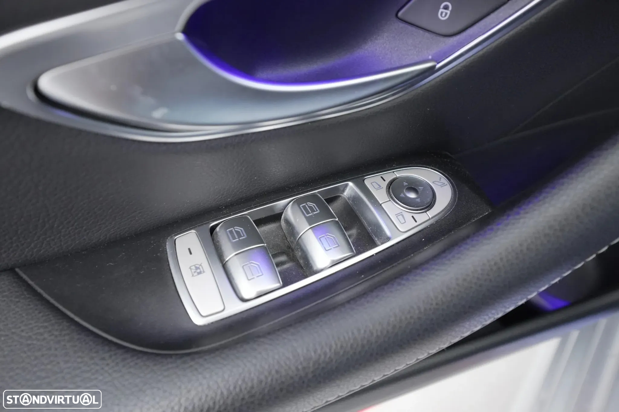 Mercedes-Benz E 220 d AMG Line 7L - 22