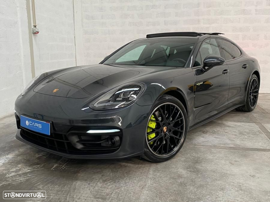 Porsche Panamera 4 E-Hybrid Platinum Edition - 10
